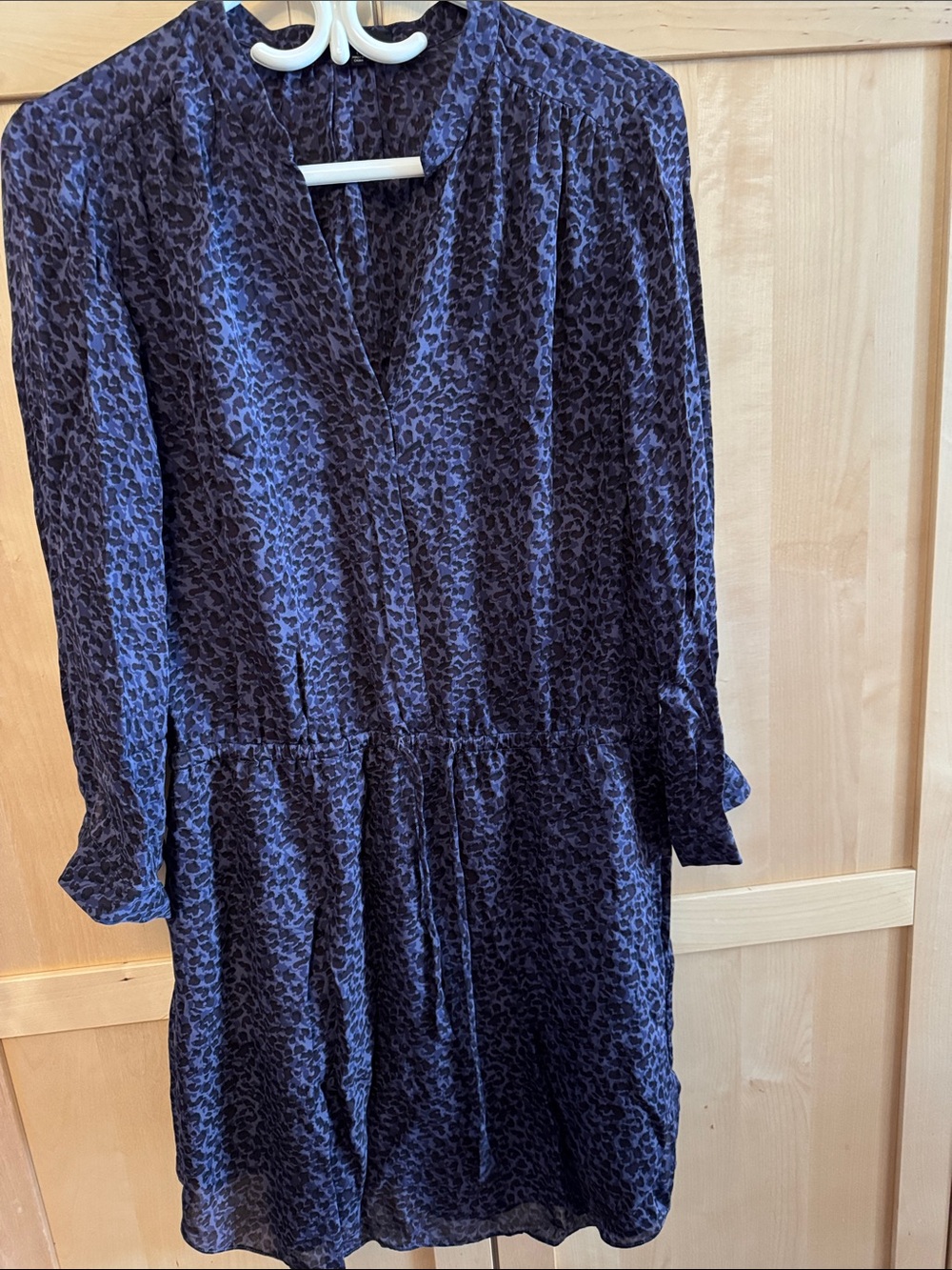 Babaton Navy Animal-Print Long-Sleeve V-Neck Dress